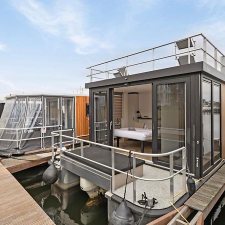 Luxurious Waterloft Near Beach And Centre By Weltevreden Experience 泽沃德 外观 照片